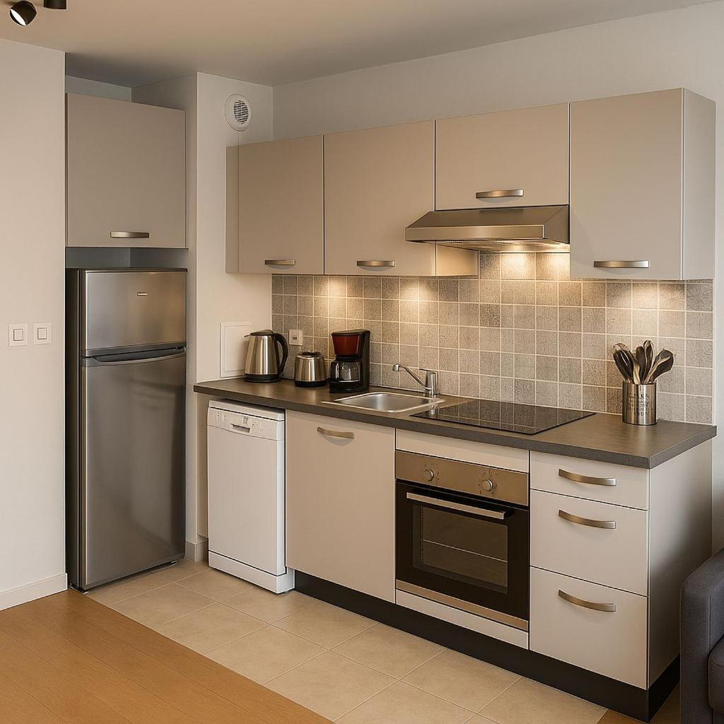 Appartement Cosy Proche Disneyland - Tout Confort เชสซี ภายนอก รูปภาพ